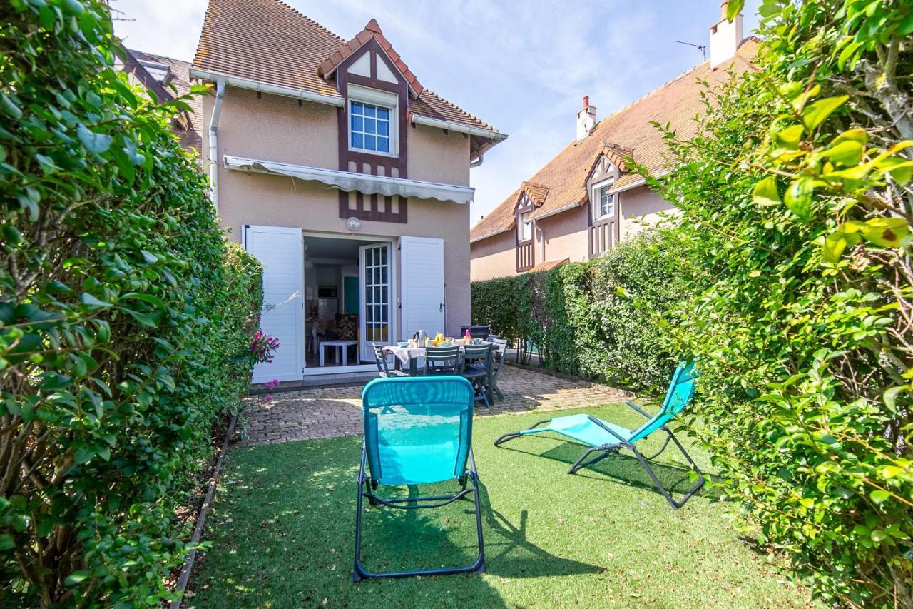 Azul - Maison Avec Jardin A 200M De La Plage Courseulles-sur-Mer Exterior foto