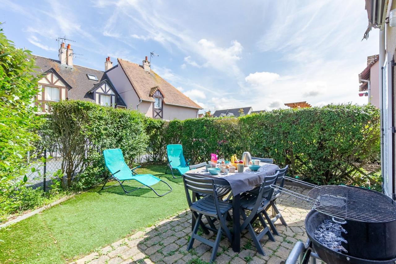 Azul - Maison Avec Jardin A 200M De La Plage Courseulles-sur-Mer Exterior foto
